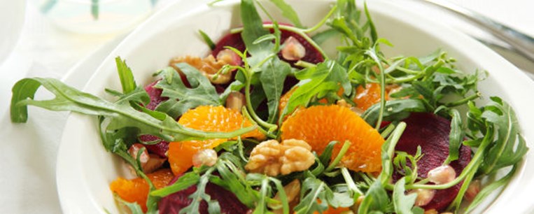 Σαλάτα με παντζάρια, πορτοκάλι και φέτα